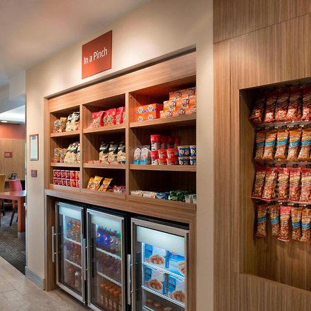 Towneplace Suites By Marriott Ottawa Kanata Esterno foto