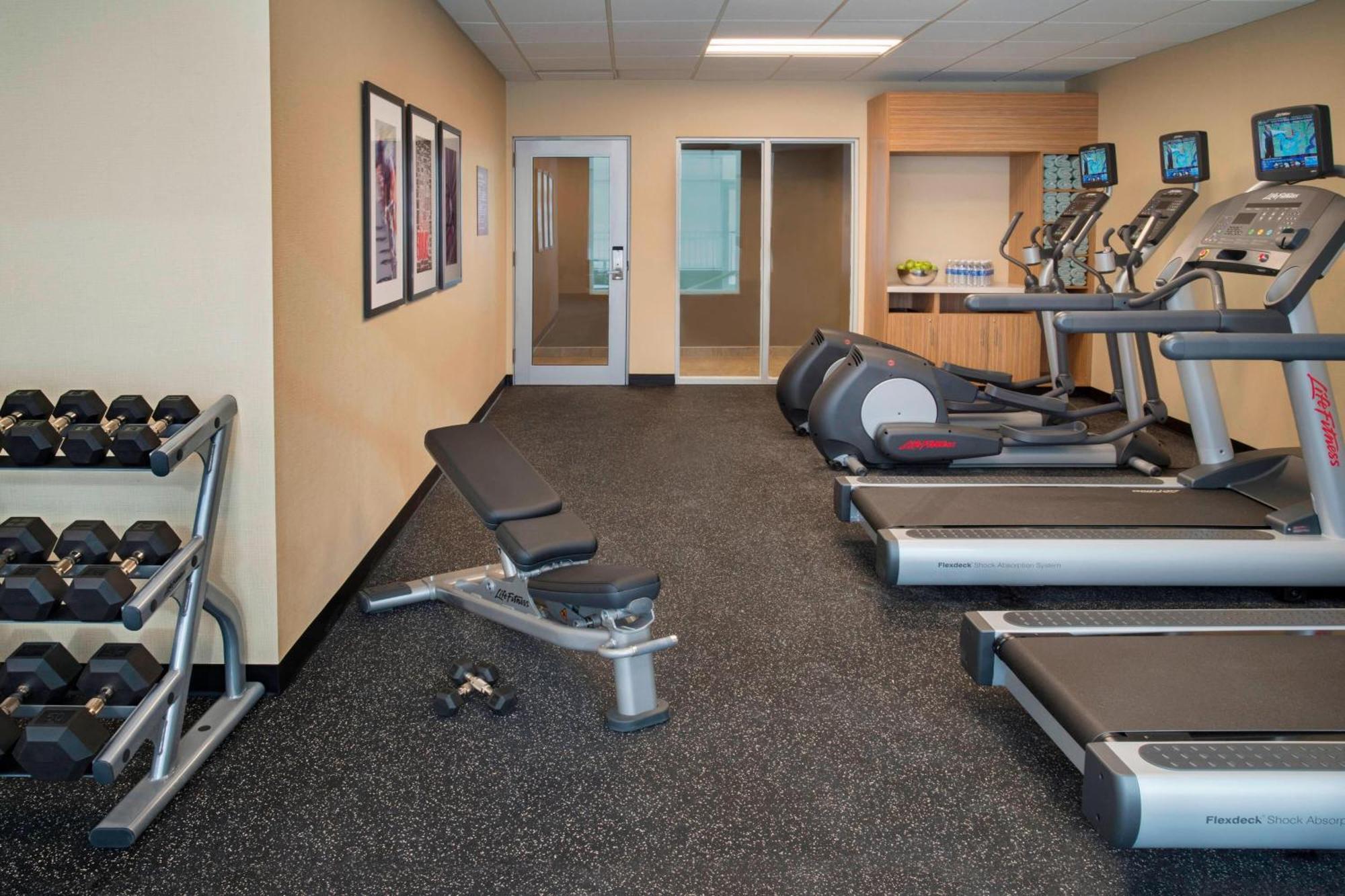 Towneplace Suites By Marriott Ottawa Kanata Esterno foto