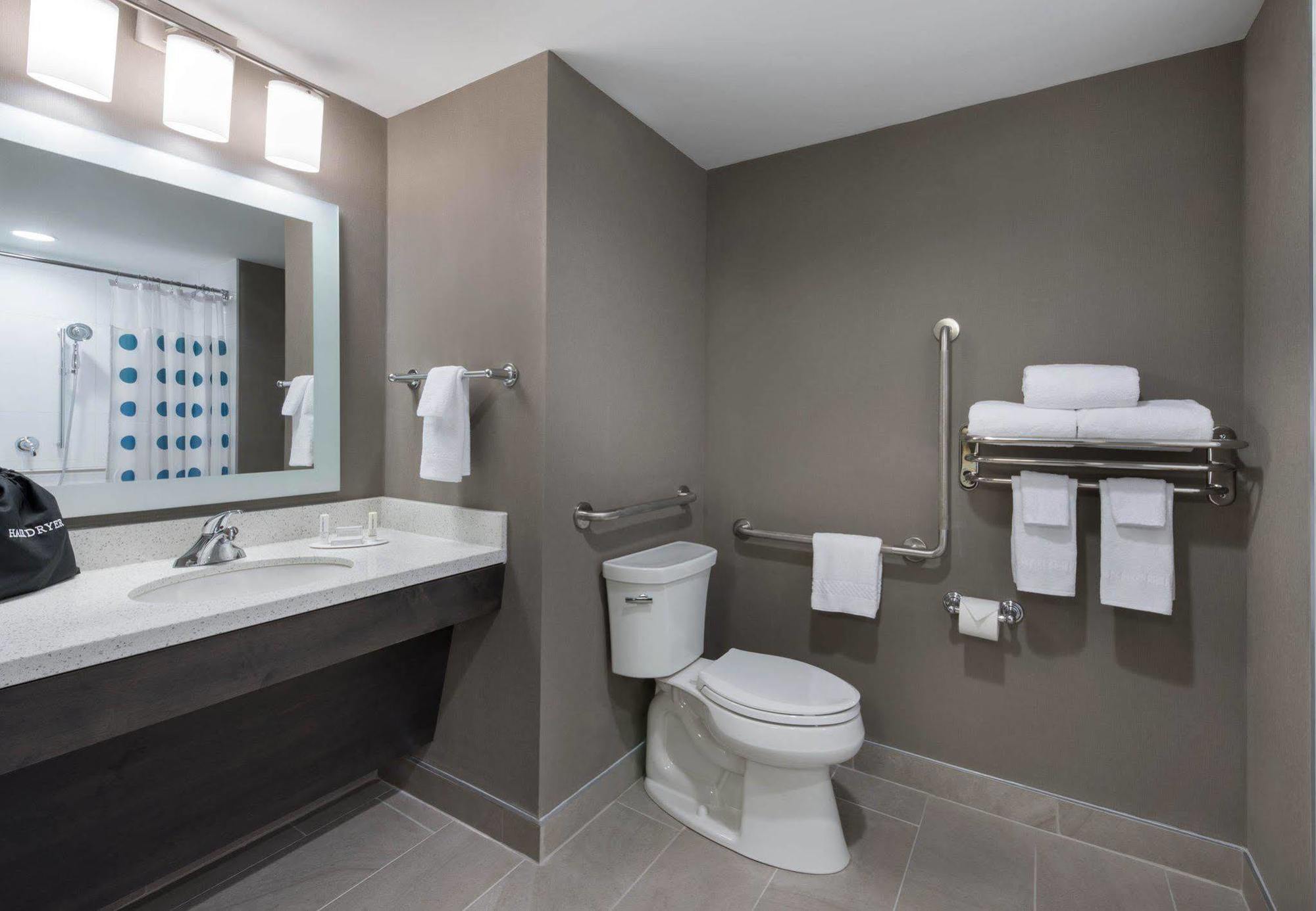 Towneplace Suites By Marriott Ottawa Kanata Esterno foto