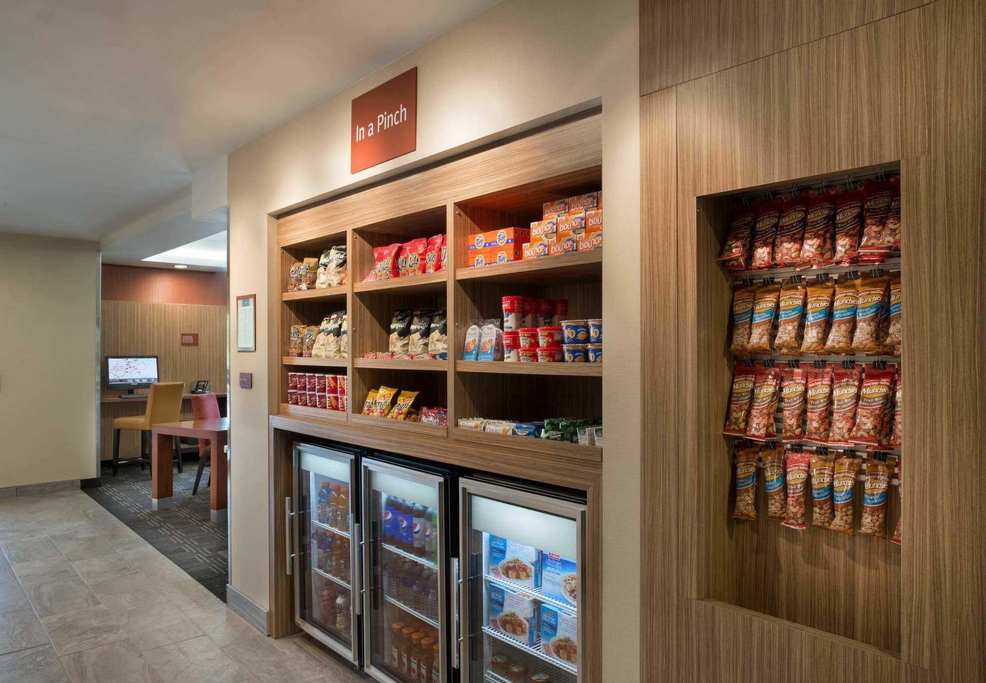 Towneplace Suites By Marriott Ottawa Kanata Esterno foto
